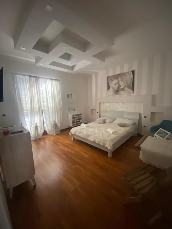 B&B By Family L&G Vibo Valentia Marina Exterior foto