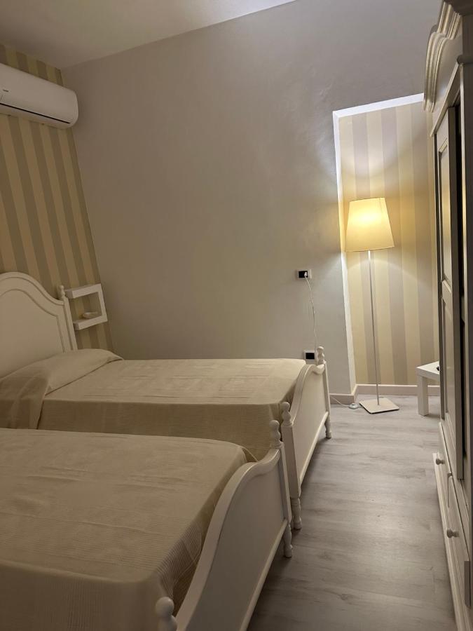B&B By Family L&G Vibo Valentia Marina Exterior foto